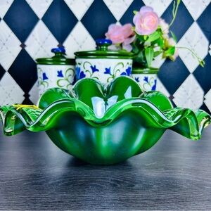 Italian Emerald Lead Crystal Centerpiece Bowl Colle Val d’Elsa White Cristal